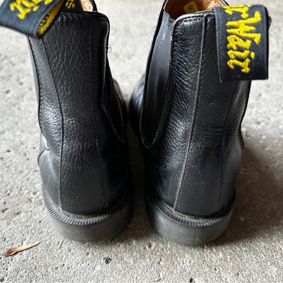 Dr. Martens Victor Black Leather Chelsea Boots Size 8 - Picture 9 of 10
